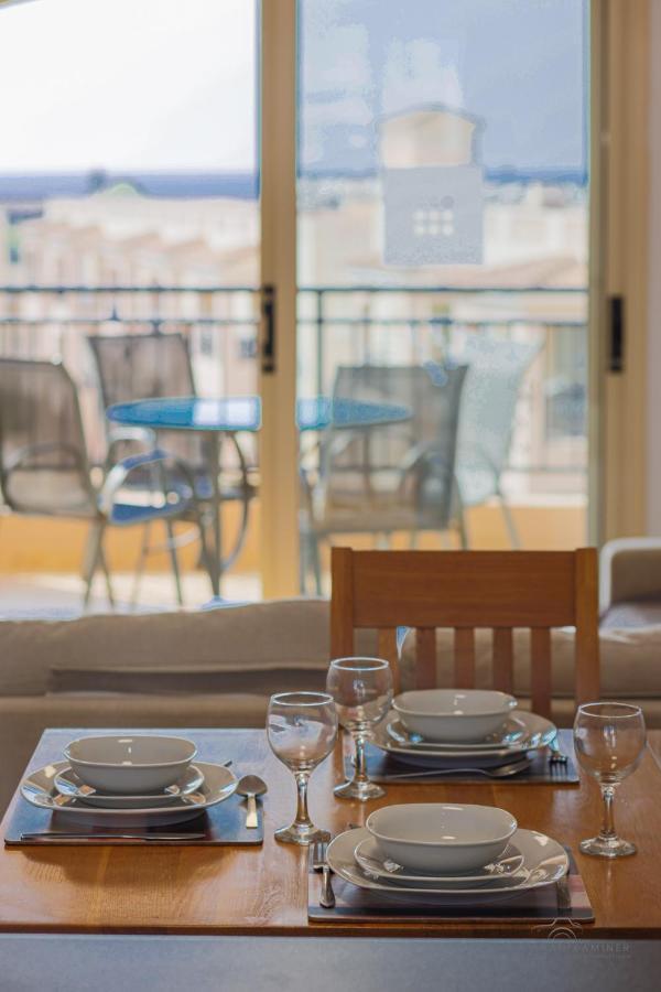 Ferienwohnung Royal Seacrest Crown-Jewel, 2B, Pools, Sea, Center Paphos Exterior foto